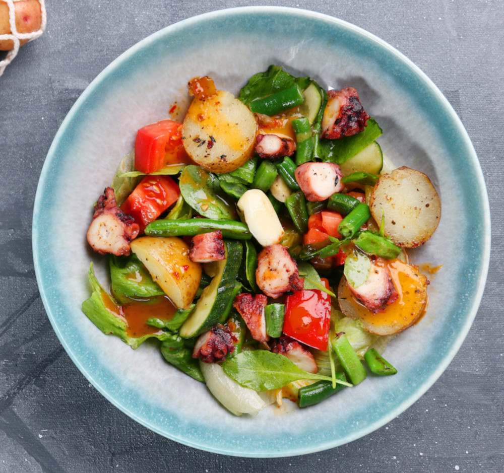 Un’insalata di polpo e patate diversa dal solito